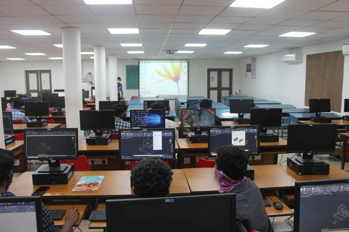 ksrmceofficial's tweet photo. Department of ME organized HACKATHON on AUTO CAD from 17-18 Sep, 2021

#KSRM #ksrmce #autocad #hackathon #ksrmme #engineeringgraphics #kandulagroups #engineering #kadapa #ksrmclubs #jntua #AICTE #aishe https://t.co/7eTm14oPTa