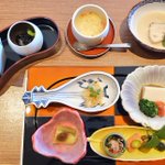 ツイートに含まれる画像