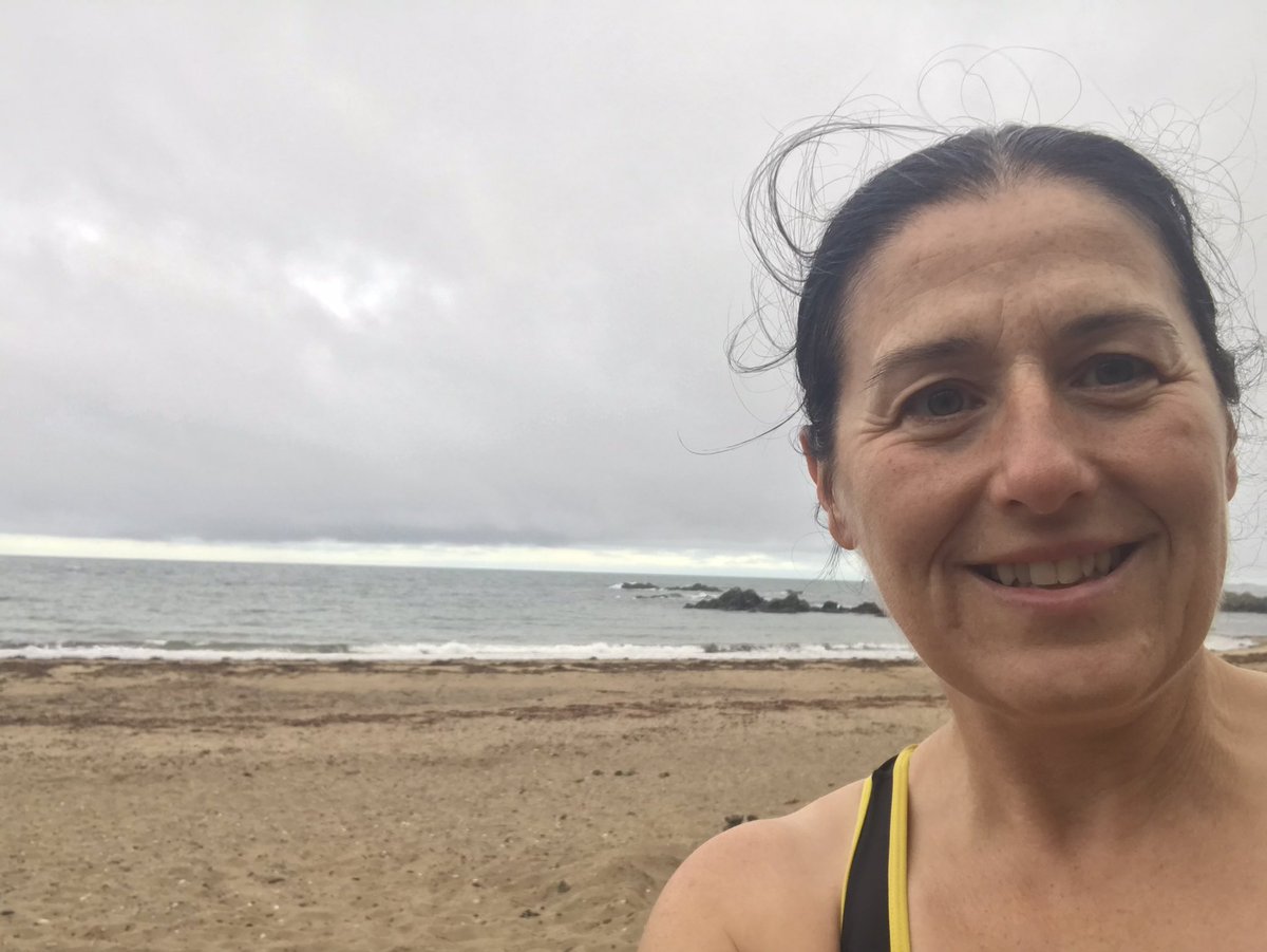 Meinirynysmon's tweet image. This morning I swam in the sea in the rain for the first time ever! Had a lovely time in the water, just me, the waves and a few seagulls. Deserted beach. Bliss. #emptybeach #goodforthemindandbody #seaswimming #tyntwyn #Anglesey 😃🌊
