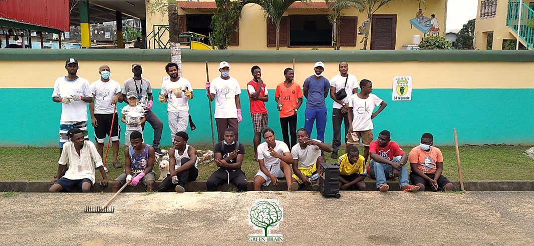 Un grand merci à Mme Bernadette OWONO MBA pour votre soutien à cette édition du #WorldCleanUpDay 2021 #TeamGabon