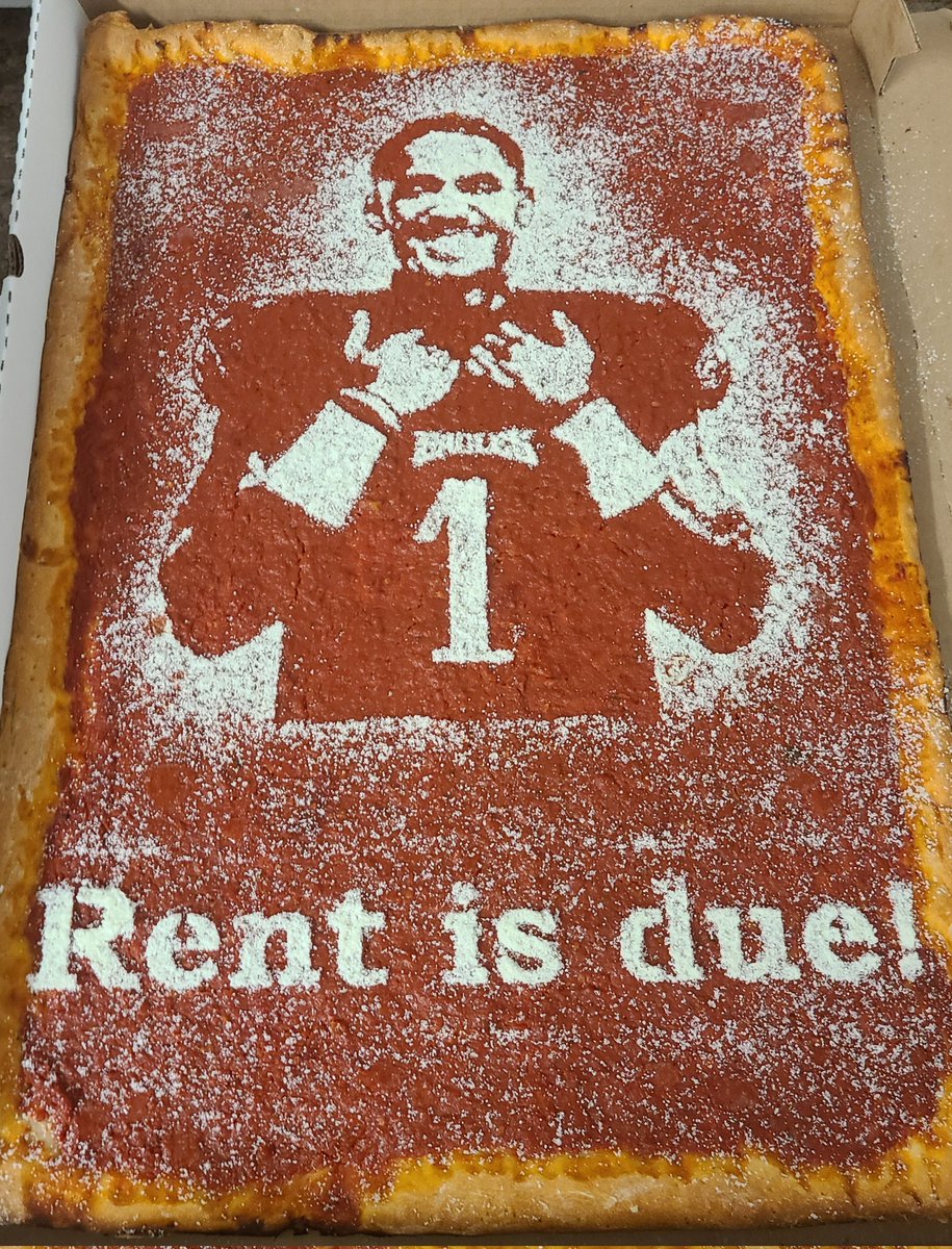 Who's ready! @JalenHurts  #RentisDue #FlyEaglesFly #Philly #SFvsPHI #Fanfood #tomatopie #HomeOpener