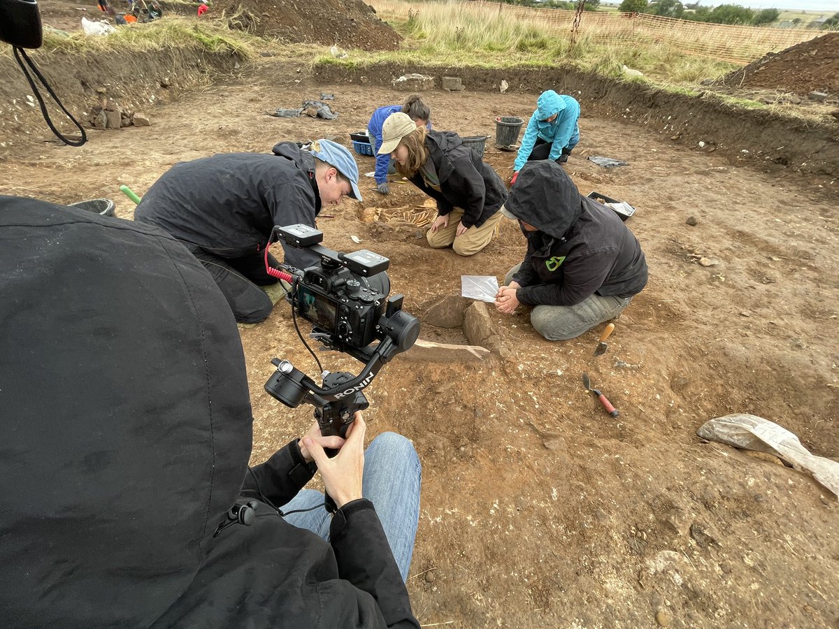 TheDigVenturers's tweet photo. Ready for another day of filming with #WhyWeDig 

This morning we’re lifting the small stone-lined box that we found yesterday on #LindisfarneDig and the suspense is killing us!! https://t.co/sGmNbfpnMm