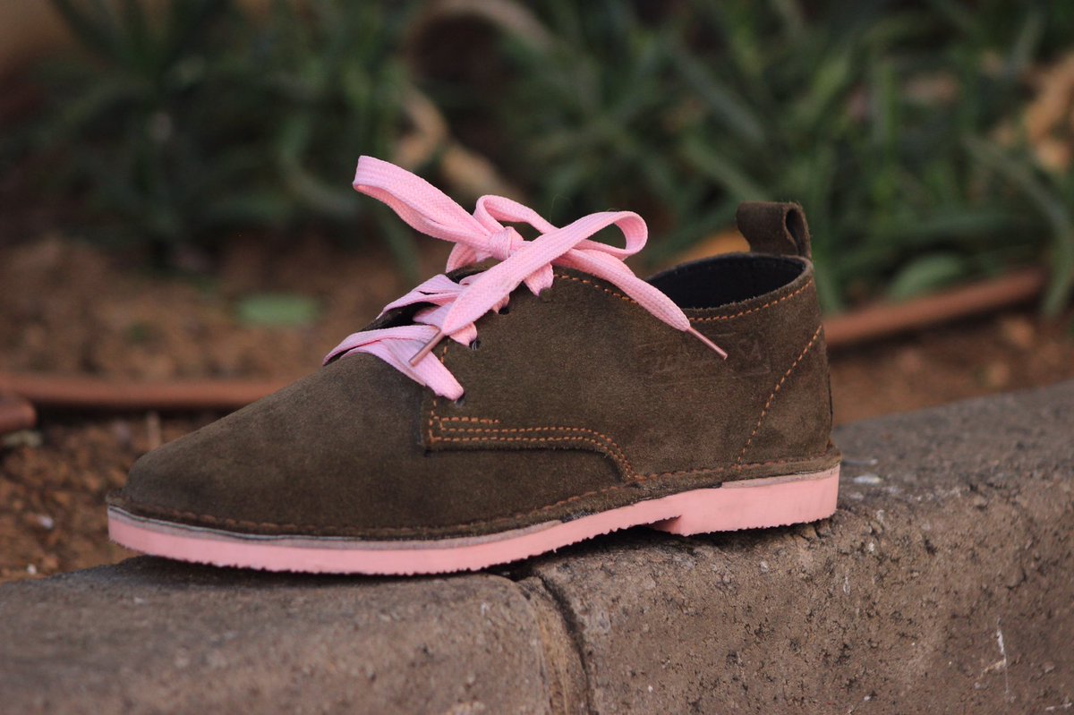 Iscathulo_SA's tweet photo. IscathuloSA(creating a brand for the world) Proudly South African.
“Our shoes are unique and the very computable with other outfits”
Prices R750 including courier
WhatsApp:0764911138 to order
#DJSBU #casper #Cyril #brand #entrepreneur #supportlocalbusiness #iscathuloSA https://t.co/zhLLGucPvB