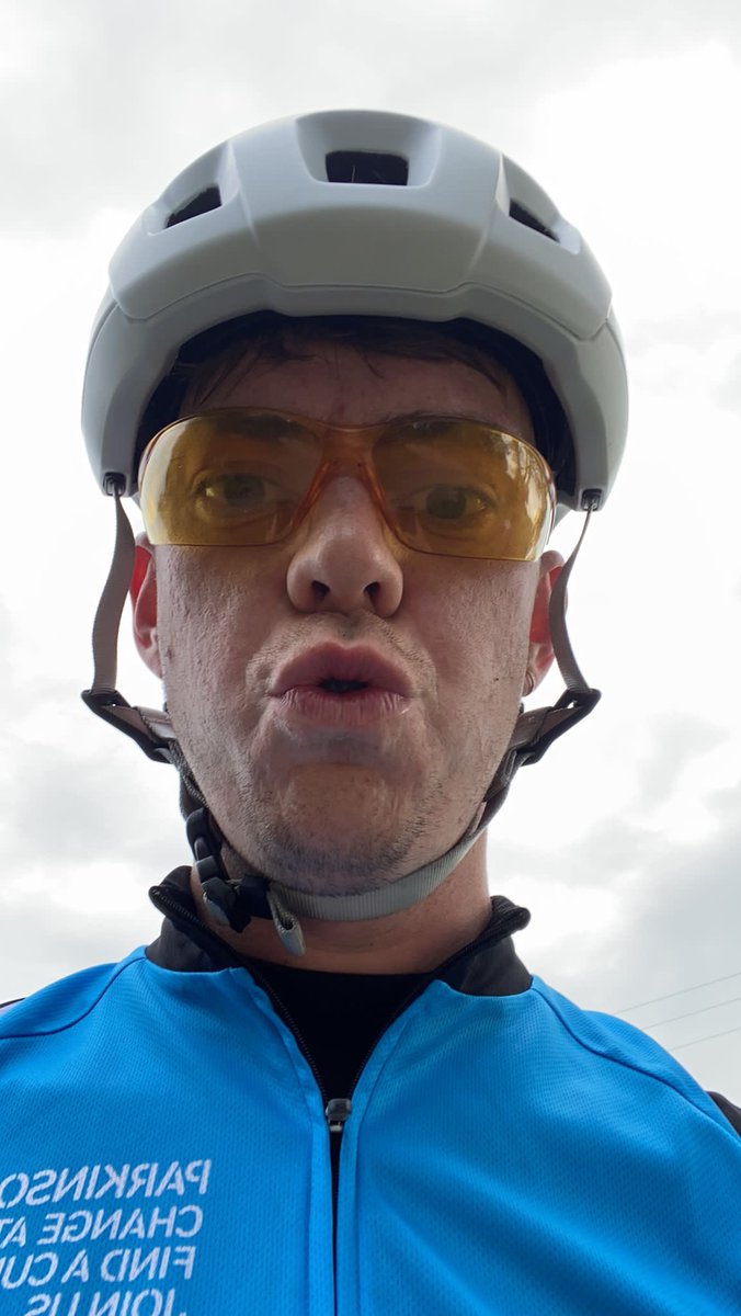 Leanne Hicklin tweet media