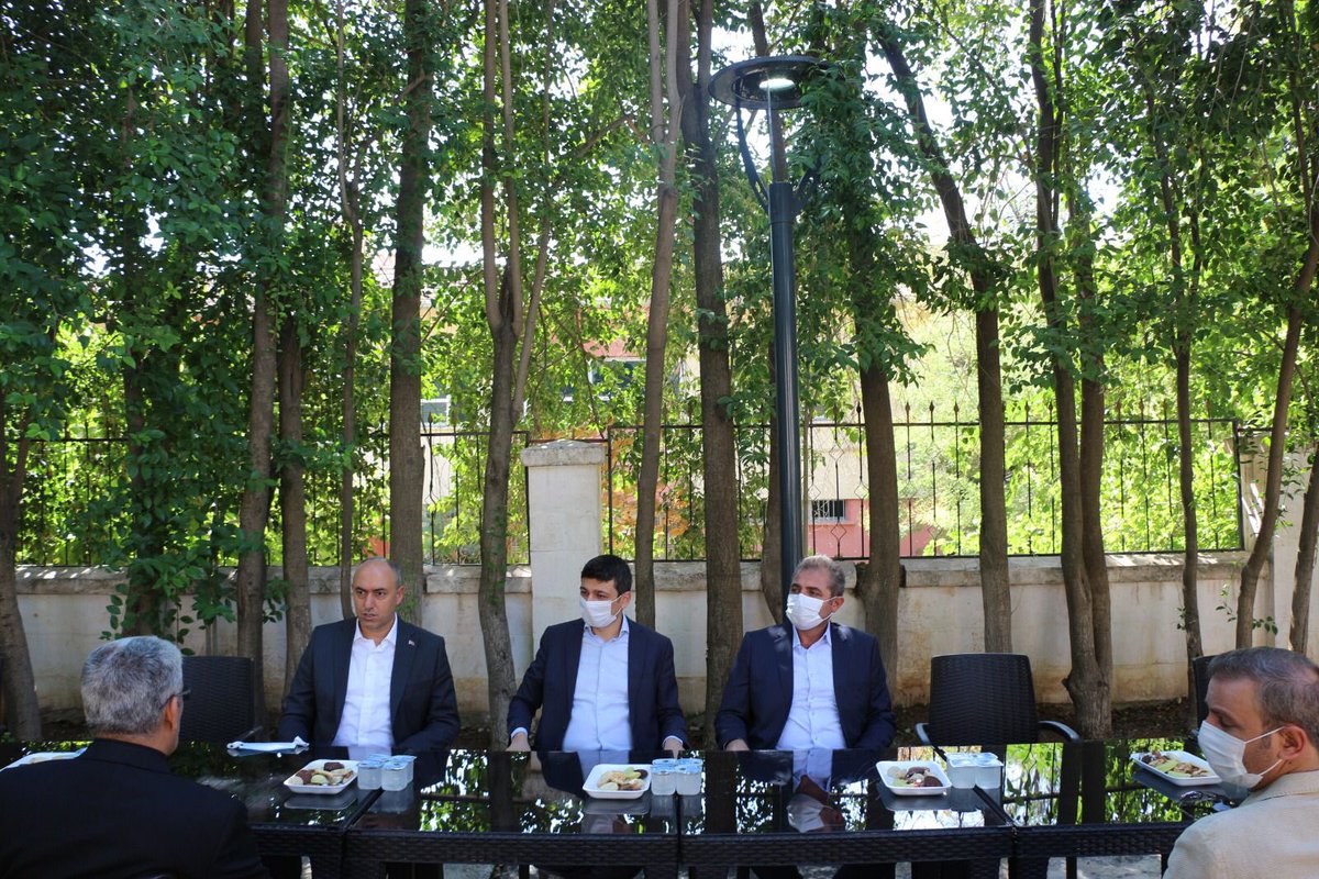 Tüm gazilerimizin Gaziler Gününü tebrik eder, saygı ve minnetlerimi arz ederim.                       #gazilergünükutluolsun