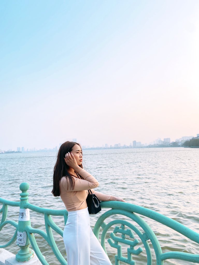Hạnh Hyun tweet media