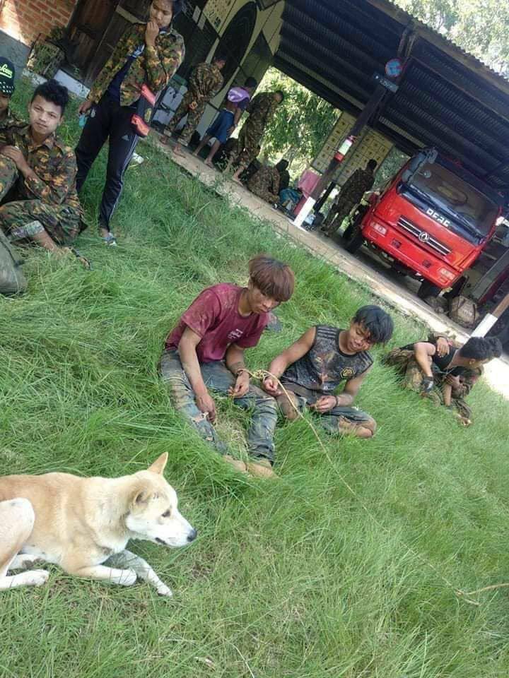Tw // wound 2 youths arbitrarily abducted by SAC were tied &amp; forced to raise 3 fingers salute sign appeared on social media again. #JuntaUsesArtilleryWeapons #Sep19Coup  #WhatsHappeningInMyanmar