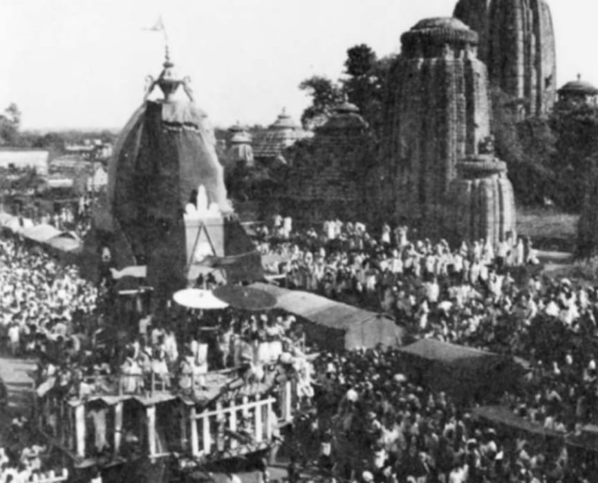 Never Seen before Snap of Rukuna Rath Yatra of Lord #Lingaraj ( Year 1963 )