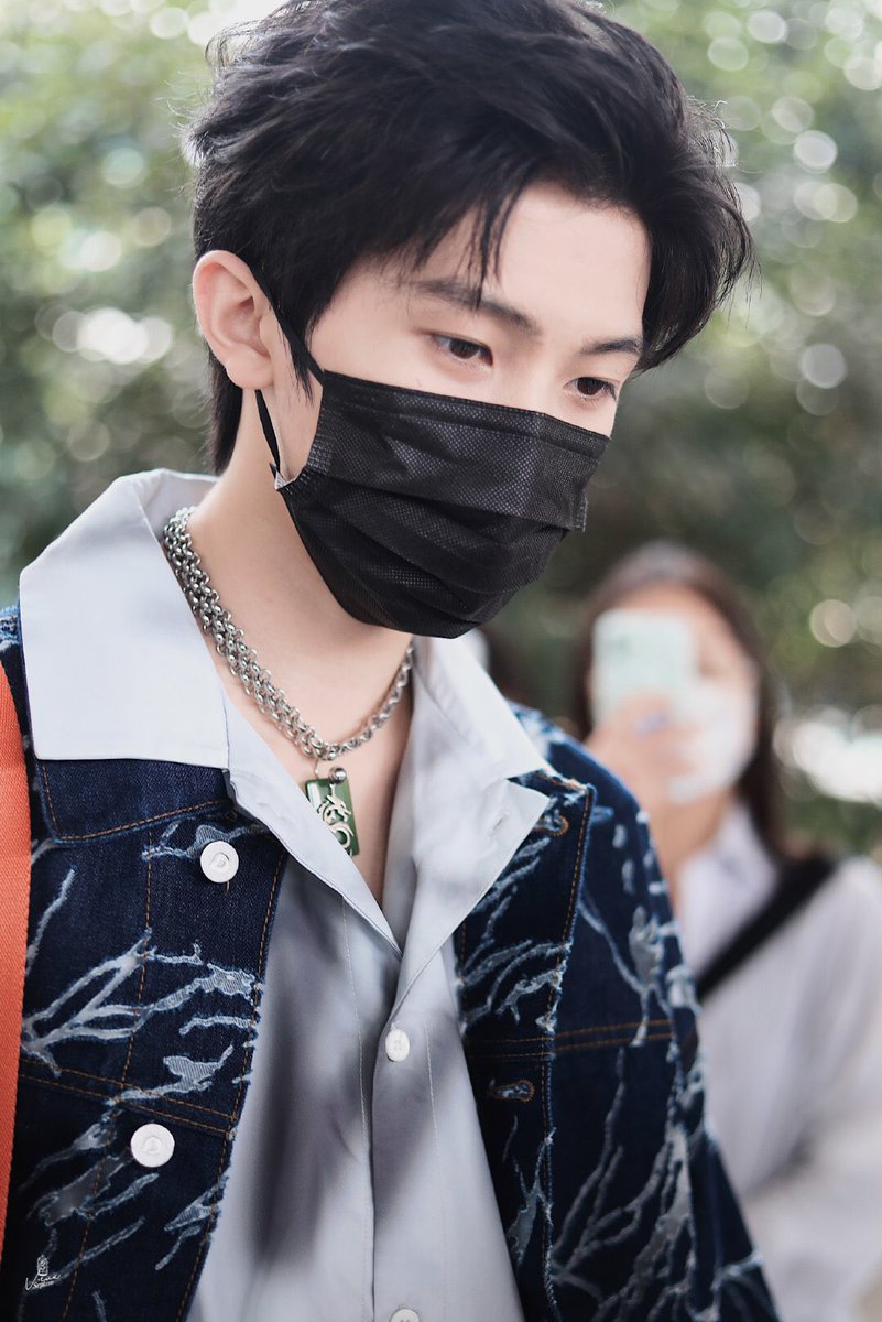 LinmoTHStory's tweet image. ©️VeuxSept0106｜林墨 Weibo Update!

210919
WUX🛬

🔗 m.weibo.cn/5199026682/468…

#หลินโม่ #林墨 #LinMo #INTO1