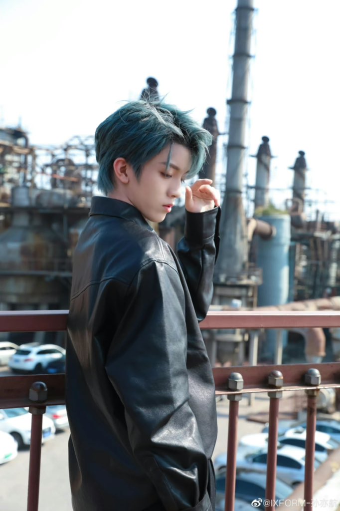 ixformation's tweet image. ladies and gentlemen, HIM