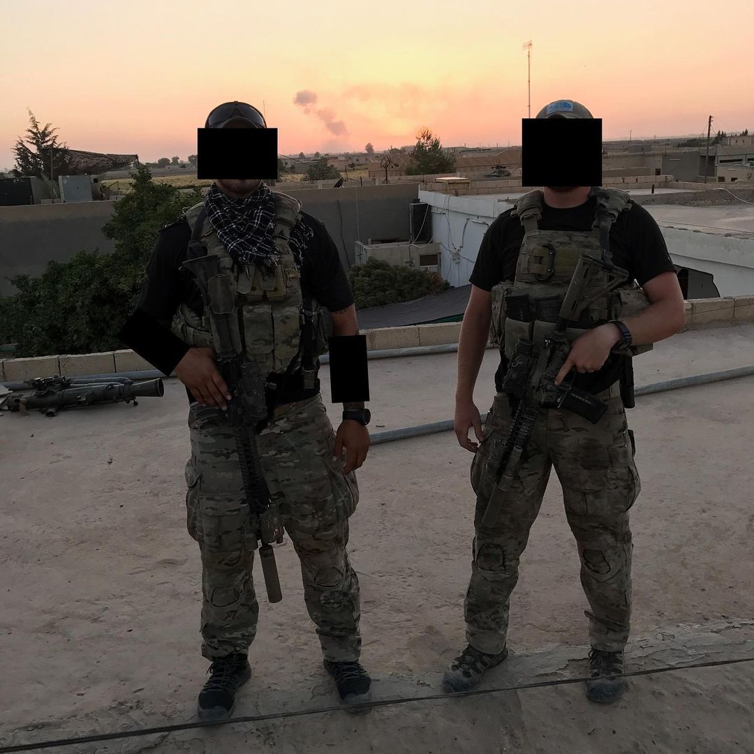 その他 FORWARD OBSERVATIONS GROUP Vol. 69 Forward Observations Group FOG Coffee Table Book Vol. 69