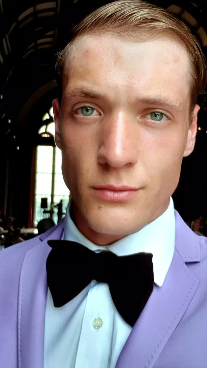 bernhardo_'s tweet photo. 🎬 Backstage during a TV commercial💃📸
.
.
.
.
.
.
.
.
.
.
.
.
.
.
.
.
.
.
.
👔 #model #malemodel #backstage #britishmodels #modelsscouts #googletvad
#tvadvert  #london  #londonactors #bernhardo #bernhardovanvon 
#actorslife🎬  #advertshoot https://t.co/Y4FnMYADT7