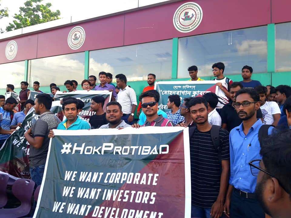 Honestly, I'm a little confused 😕 
This picture is from July 2018. If I'm reading this right, the low lives wanted corporate investors.
Decide you Jokers 🤦‍♂️
Guys, frankly you all need medical help! 🏥💊🤣
#BringBackATK #RemoveMohunbagan