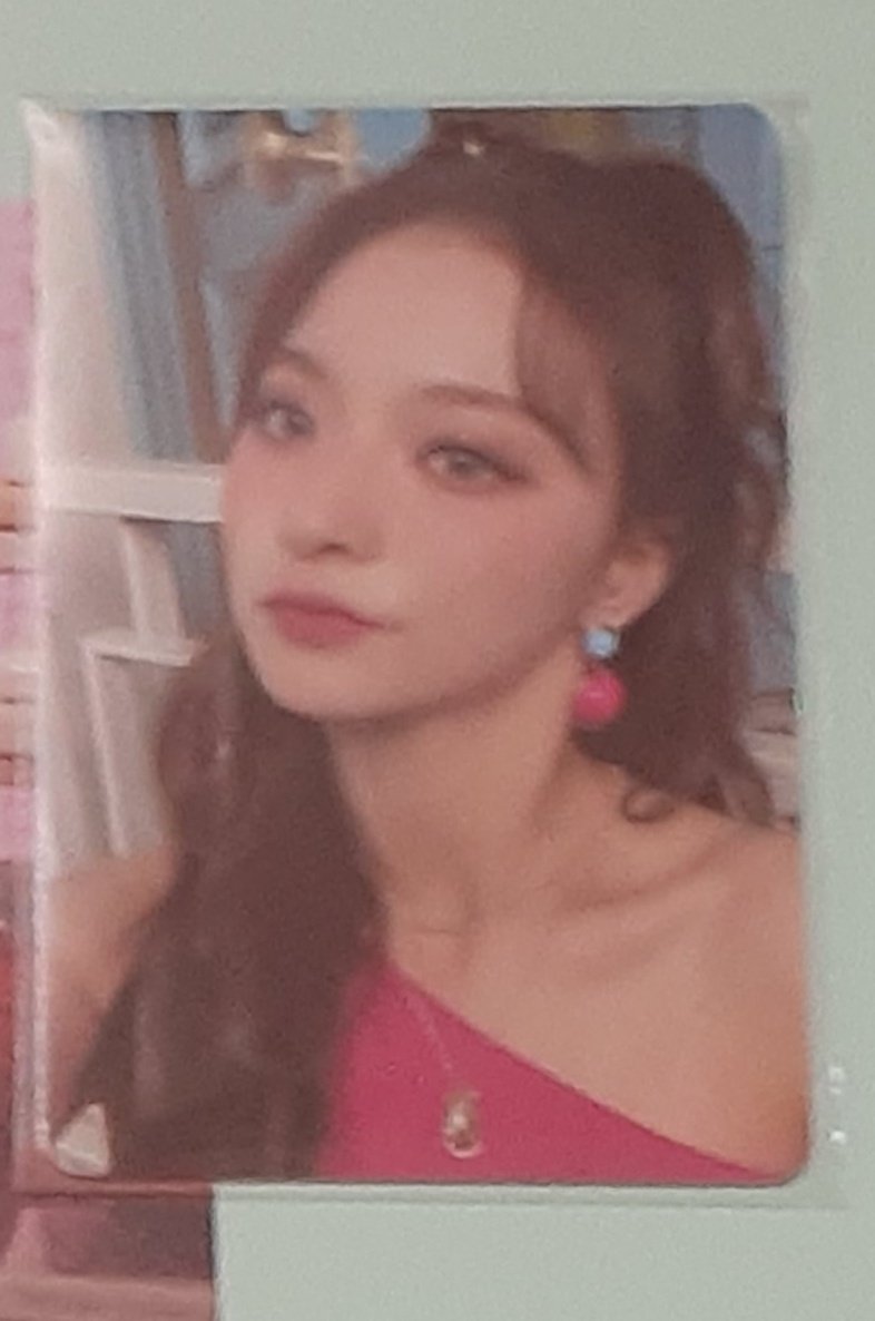 onemilliheon's tweet photo. @sweetchaotics Bukan tapi INI SIH TETEP CANTIK HUSHURBWH PENGEN NAGYUNG TWIN TAILS😭😭😭😭 https://t.co/I42aIwh8Wd