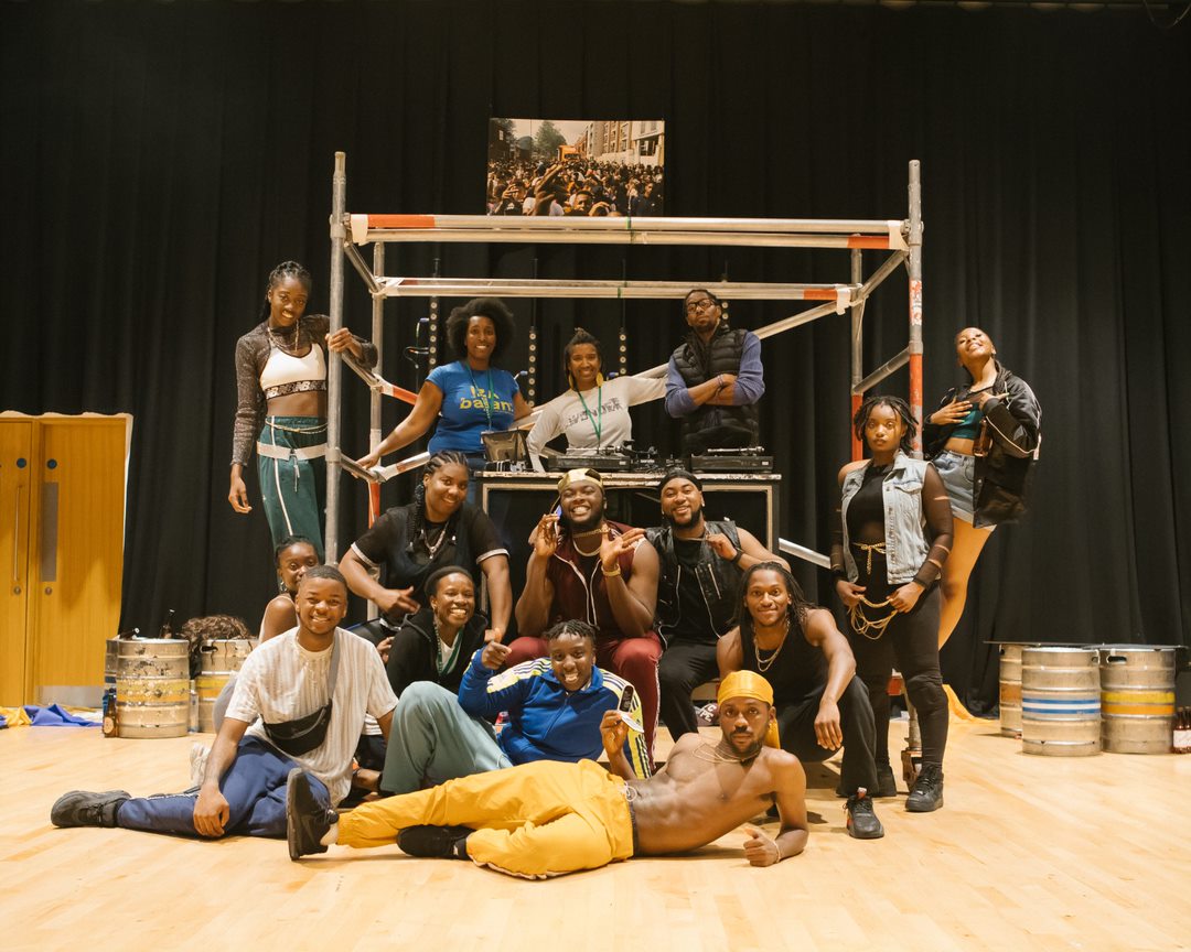 Big love and gratitude to the cast, creatives, crews, helpers, inspirations, and all round amazing people who helped make #RunItBack happen.

🙏🏽🖤🙏🏽🖤🙏🏽🖤🙏🏽🖤🙏🏽🖤🙏🏽
instagram.com/p/CT_l_1VIW5P/