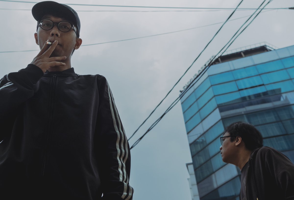 Aldichuy's tweet photo. foto 2 minggu lalu, edit 1 minggu lalu, post di IG gajadi.. 
tapi ini satu gambar terbaik. i.f.; @dombaterbanggg ama jati https://t.co/H8KUxHSjxi