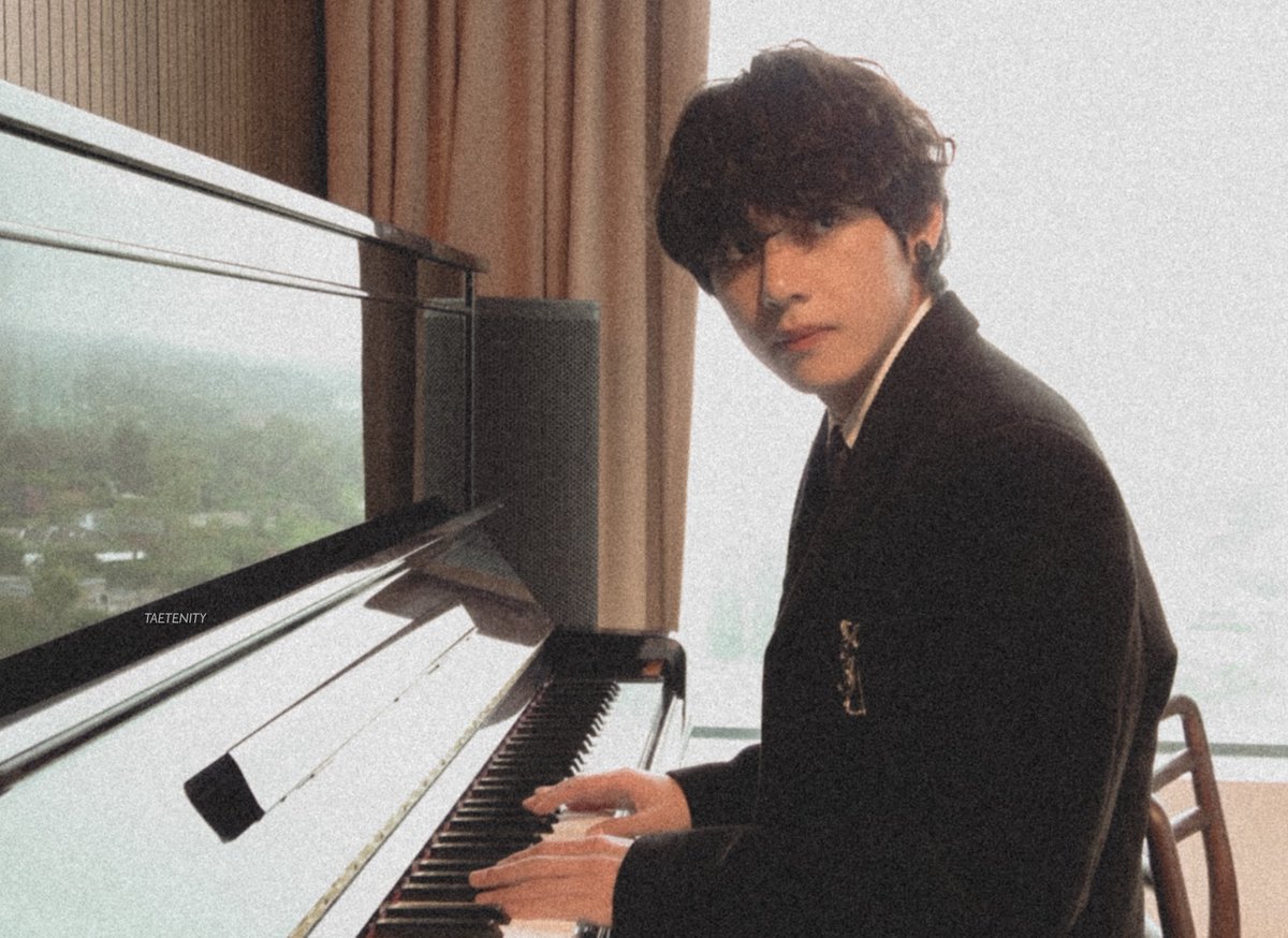 you met him wherein every song he wrote is everything about you. he left those in the wind to let you know he can’t forget about you. #v