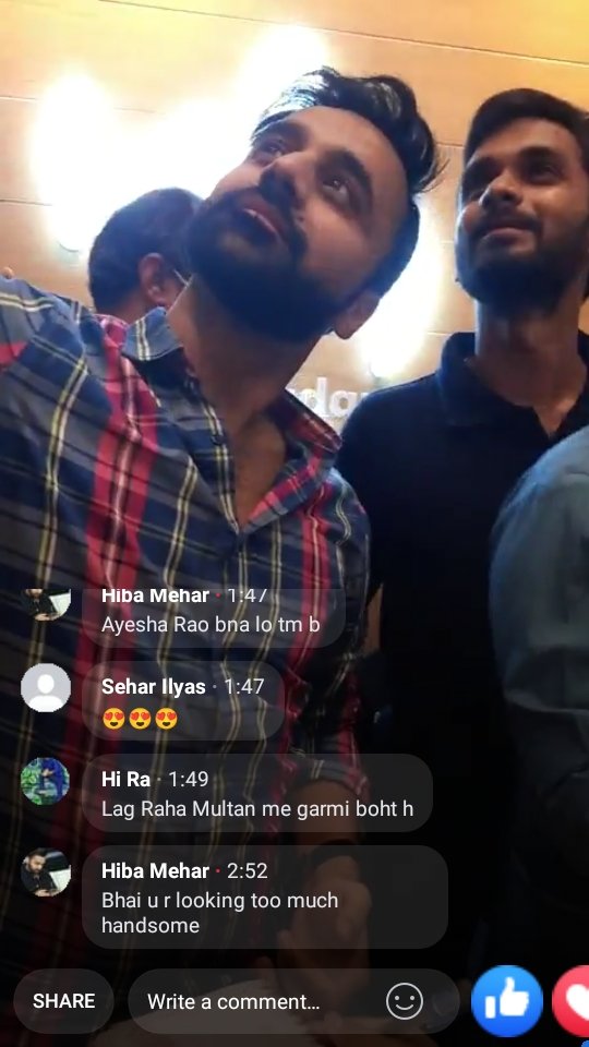 ifrajaved14's tweet photo. Selfie Moments ❤

@WaseemBadami 
#MultanDiaries https://t.co/chhmonkGt3