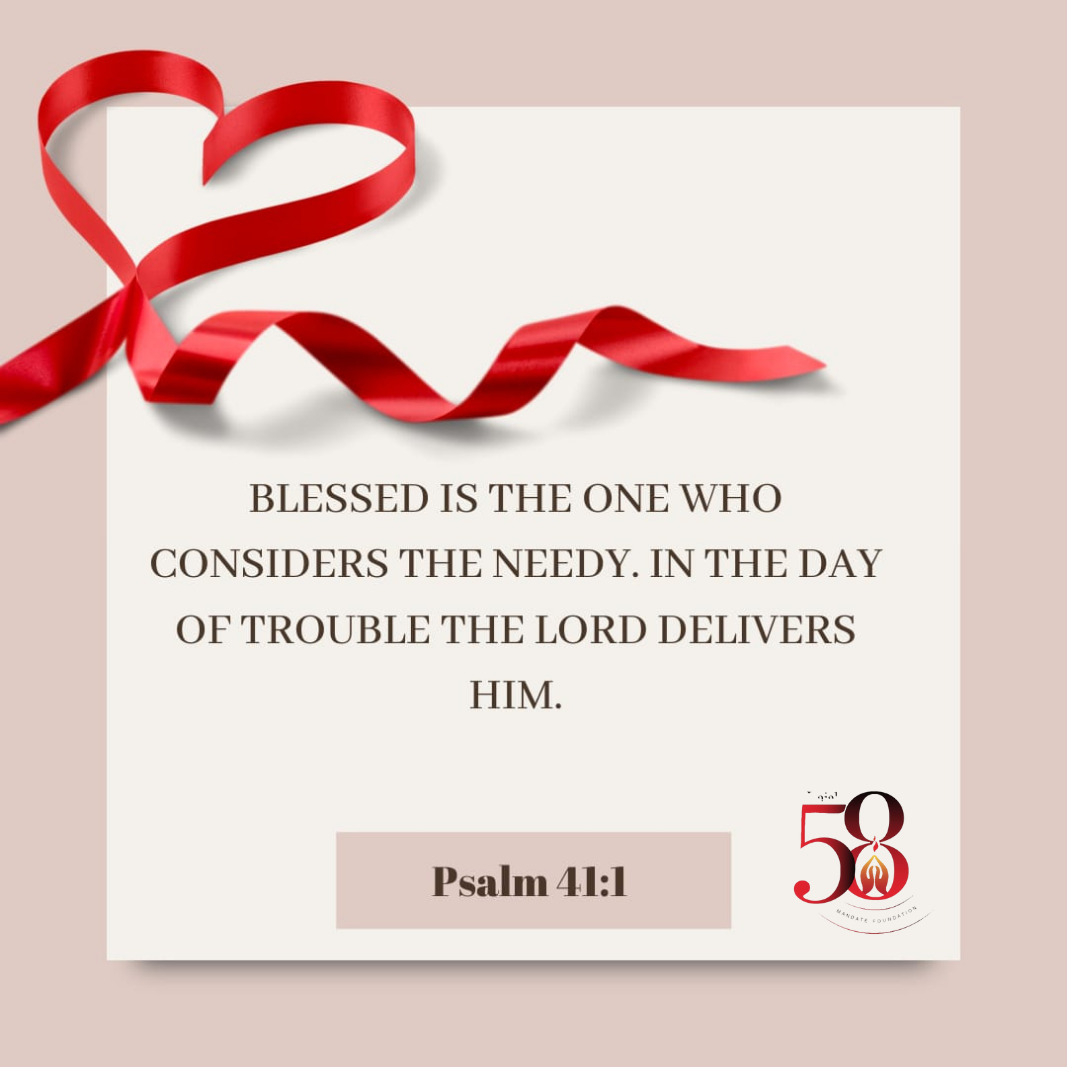 Giving always attracts a reward.  Happy Sunday❤️