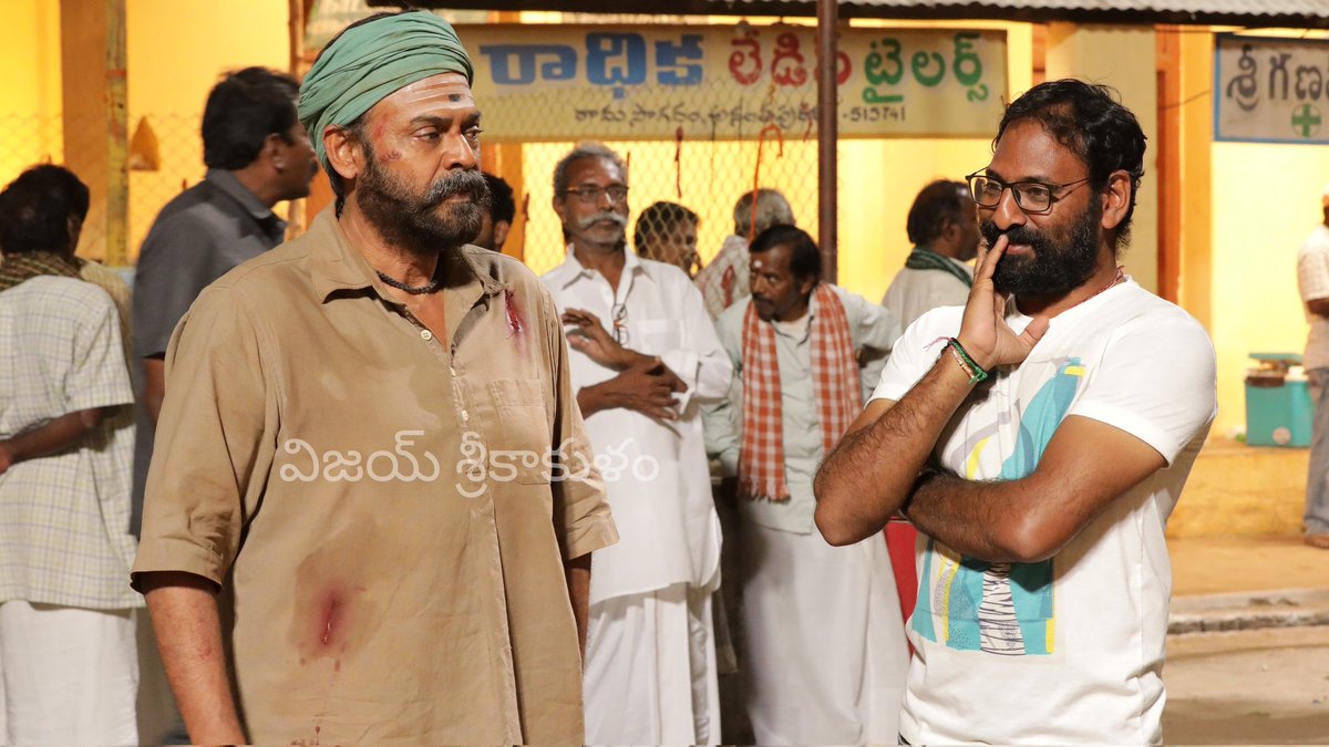 ChVJKumr's tweet image. వెంకటేష్ గారికి సీతమ్మ వాకిట్లో సిరిమల్లెచెట్టు &amp;amp; నారప్ప లాంటి అద్భుతమైన చిత్రాలని అందించిన దర్శకులు శ్రీకాంత్ అడ్డాల గారుకి జన్మదిన శుభాకాంక్షలు 🎉🎉🎊
Happy Birthday #SrikanthAddala Garu From Victory @VenkyMama fans.

#HBDSriKanthAddala