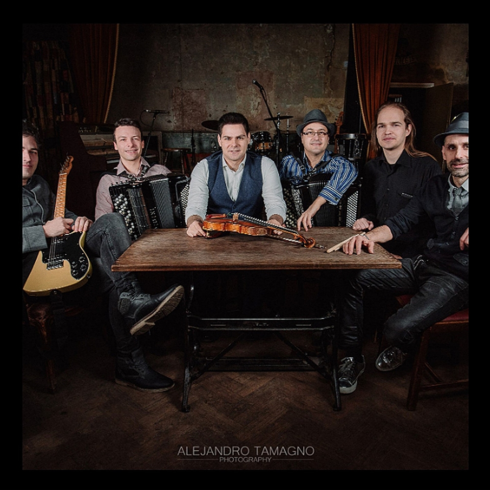 <a href="/paprikamusic/">Paprika -</a> the UK’s leading Balkan band. From Serbia, Romania and the UK, the six members comprise the unusual instrumentation of violin, 2 accordions, guitar, bass and percussion. 

3rd October 8:15 PM
£14
Pump House Colne River Room/Streaming option.
ow.ly/xFK750G6nLA