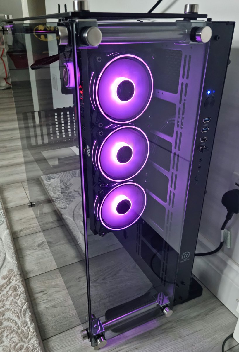 D6rk7's tweet photo. My first PC Build after 12 years! My son is getting ready to become the next torch bearer. Had such fun together. One problem though, can't get any Nvidia GPUs 😓 I love the Thermaltake case and the Coolermasters new AIO. @NVIDIAGeForceUK @AorusOfficial @Thermaltakeuk https://t.co/zfIFuqWeQU