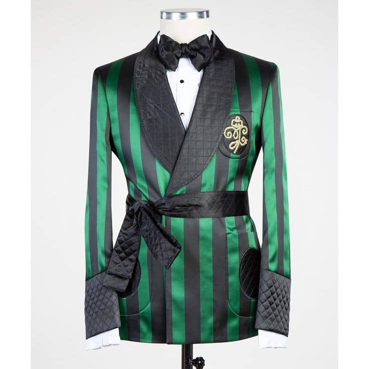 Conscious_kosh2's tweet photo. A or B
We can make both and any other design you can dream of, kindly dm @bachsuitsug today to complete your order
#bachsuits https://t.co/apvnBkDthn