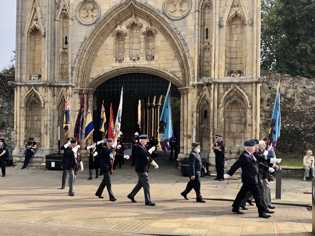 Jamesy_webb's tweet photo. Members of @SuffolkFire Ceremonial team attended the Battle of Britain parade today in Bury St Edmunds. @bstetc @DailySUFFOLK @PoppyLegion #BattleofBritain https://t.co/3RW6olgtGd