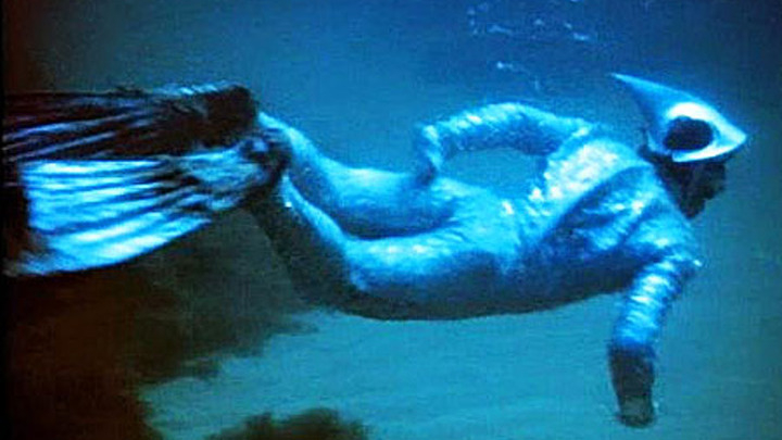 Человек-амфибия 1961 ихтиандр. Ихтиандр кадры. Ихтиандр человек-амфибия. Ихтиандр человек-амфибия. Ихтиандра рыба.