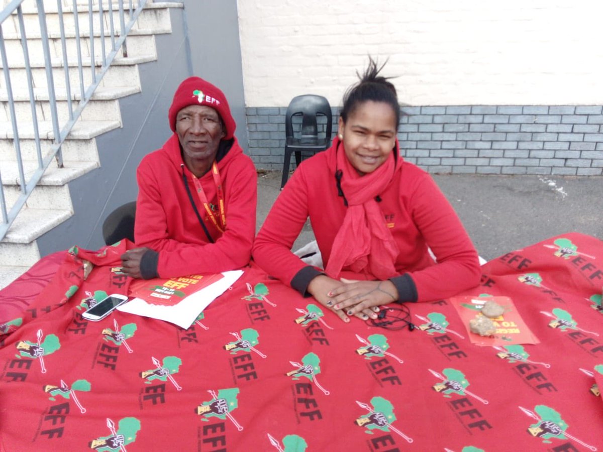 EFFWesternCape_'s tweet photo. Drakenstein Ward 12, Mbekweni primary vd.  #RegisterToVoteEFF https://t.co/yhMl2WudNY