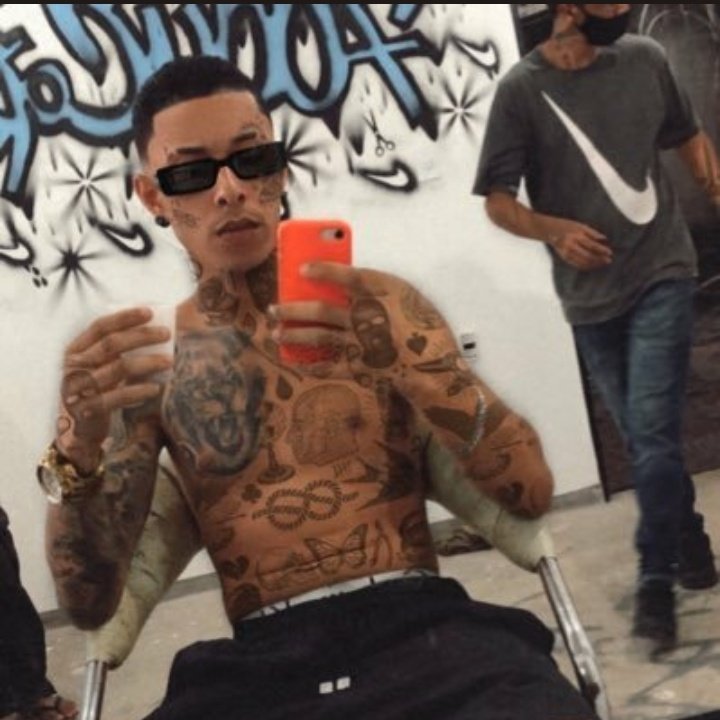 Fluxo027's tweet photo. #VoceSabia o MC DEXX depois Q explodiu na internet com o hit " FUGA NA TATICA " VERSAO 1 E 2 ele meses depois lançou um EP totalmente diferente da com nome de " +1 SONHADOR " DISPONÍVEL NAS PLATAFORMAS DIGITAIS com produção do DJ LD DA FAVELINHA 

Funk Capixaba e o pique do ES 🔥 https://t.co/gbBt7W2nEx