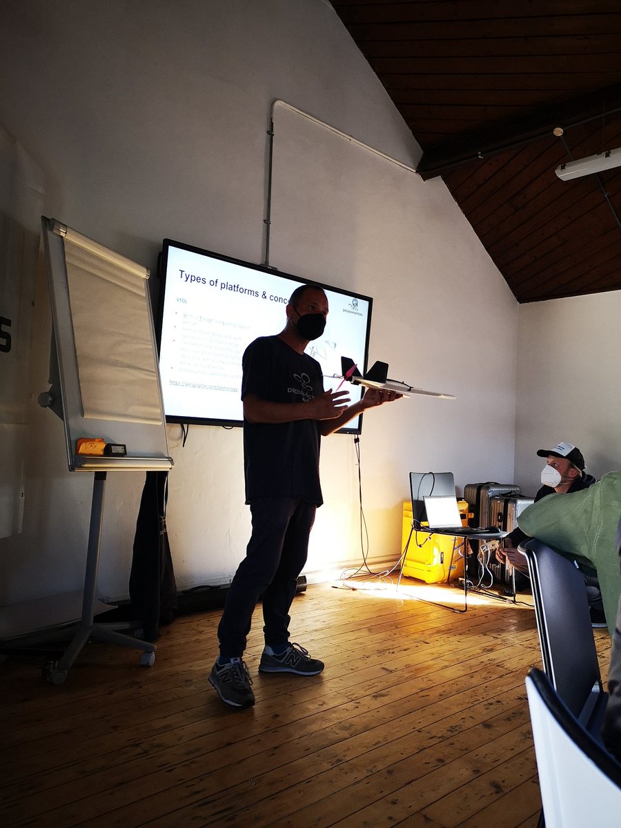 MAviation's tweet photo. Full house, as part of the @newtownschoolw humanitarian innovation lab, @MAviation and @DroneMastersBER are delivering the #drones workshop in memory of Ken McCormick, the founder of the KMHCL innovation lab! #tech4good #millenniaaviators @LyeOguns #dronesedu #waterford https://t.co/s9KYTNqyAi