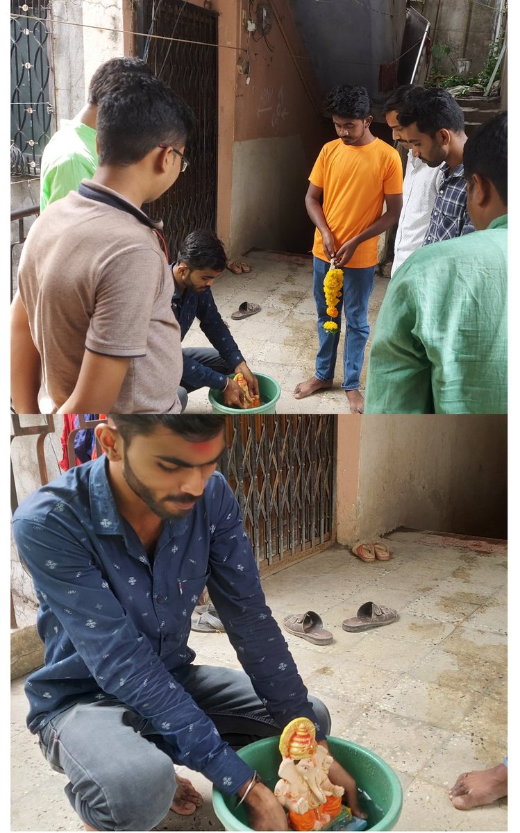 govindraj_bodke's tweet photo. अखिल भारतीय विद्यार्थी परिषद नांदेड तर्फे पर्यावरण पूरक गणपती विसर्जन करण्यात आले. @AbvpNanded @mahaabvp @SiddheshwarLat1 @PBelkone @ArJuNB14250811 @VDeulwad @Sachin_D_Surya @ShambhurajN @iSachinShitole @AnkitaP0598 @AdityaMuske @VishalG52921929 @Gagan_Yemekar  @Sachin_D_Surya https://t.co/rOfOuhYcZU