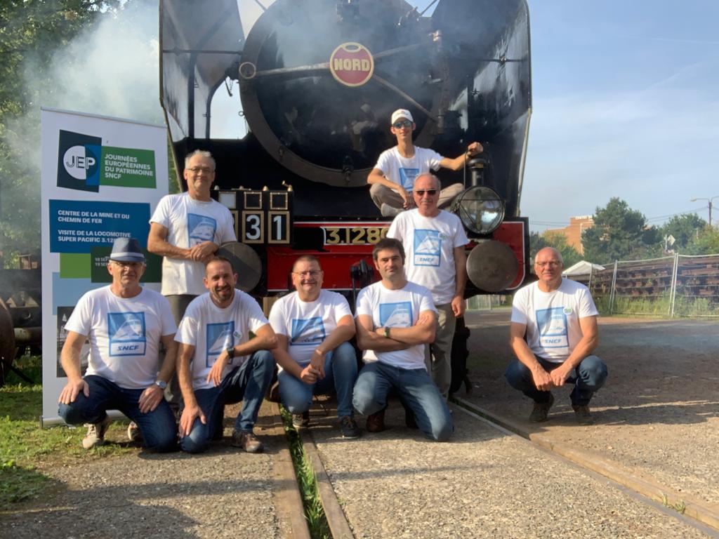 CMCF Oignies (@cmcfo) on Twitter photo Nous vous attendons ! <a href="/VilleDeOignies/">Ville de Oignies</a> <a href="/unecto_info/">UNECTO</a> #JEP2021 <a href="/hautsdefrance/">Région Hauts-de-France</a> #Patrimoine <a href="/GroupeSNCF/">Groupe SNCF</a> Nous vous attendons ! <a href="/VilleDeOignies/">Ville de Oignies</a> <a href="/unecto_info/">UNECTO</a> #JEP2021 <a href="/hautsdefrance/">Région Hauts-de-France</a> #Patrimoine <a href="/GroupeSNCF/">Groupe SNCF</a>