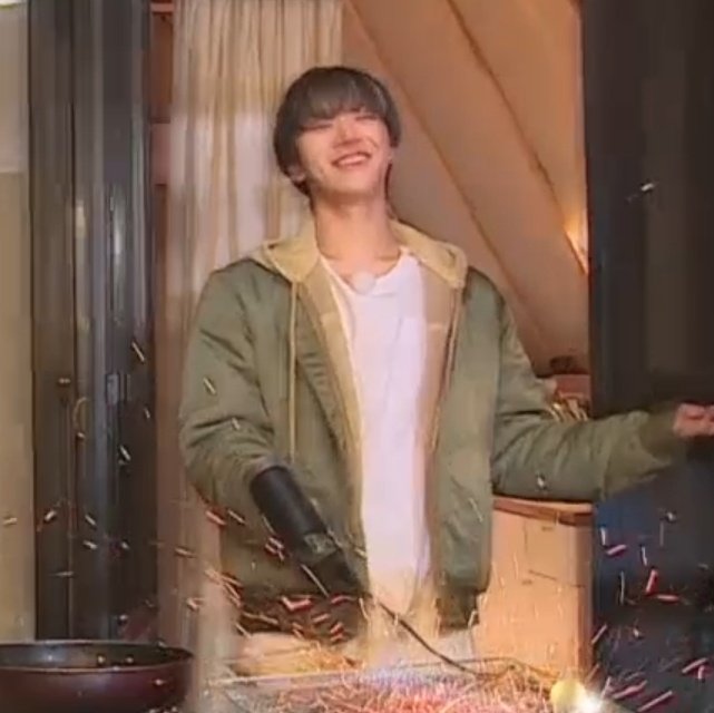 barefaceten's tweet image. life hacks by ten lee lol #TenTips #lifehacks