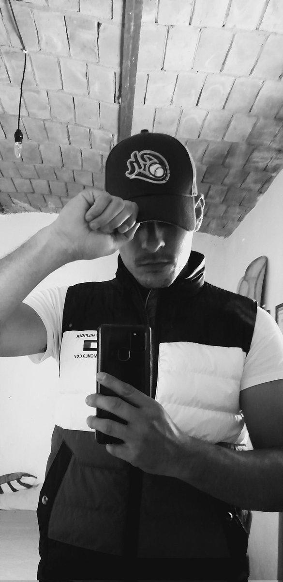 Alex73144798's tweet photo. Aquí en los altos somos charros de ♥️⚾️🥇 https://t.co/jVALAlj6j8