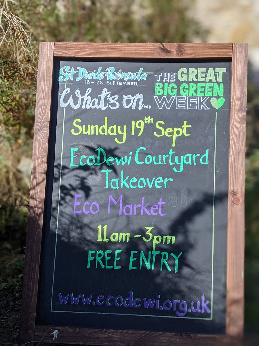 OrielyParc's tweet photo. The #GreatBigGreenWeek @EcoDewiGroup courtyard takeover is in full swing!
🌍 With live music, kids activities, eco-stalls and lots more.
⏰ Until 3pm today https://t.co/ZshZR4vhRS