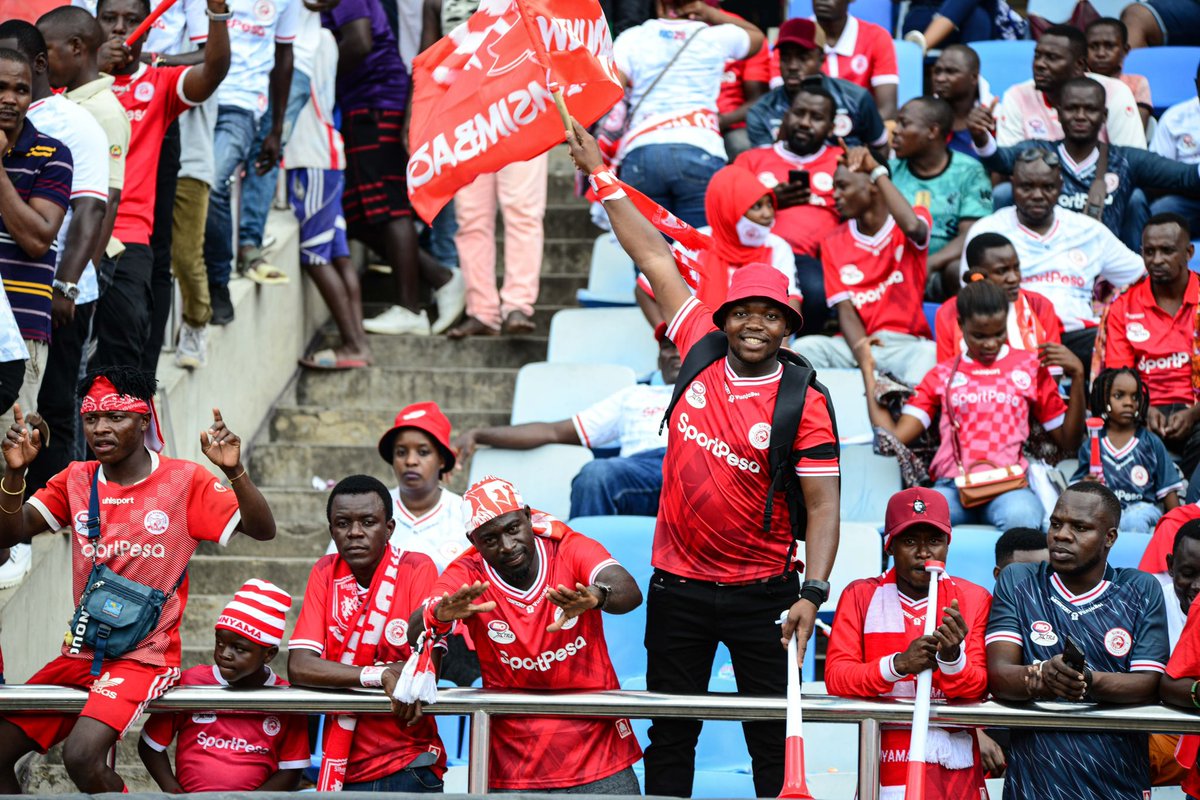 SimbaSCTanzania's tweet photo. Wenye timu wameamua 🤩  #SimbaDay2021 #OneTeamOneDream #NguvuMoja https://t.co/8D3eJ1IENQ