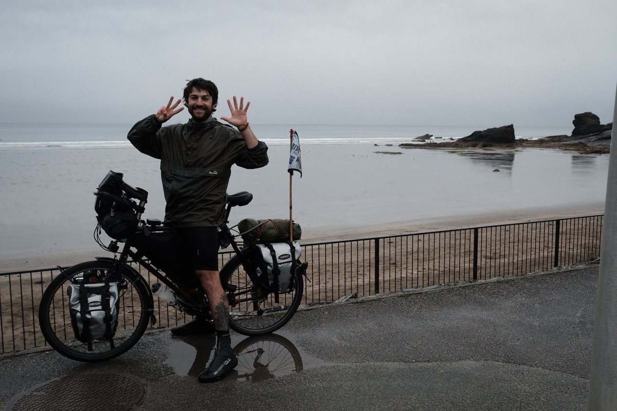 A very soggy J has made to to national park number 8 Pembrokeshire National Park 🚵‍♂️ <a href="/VisitPembs/">Visit Pembrokeshire 🏴󠁧󠁢󠁷󠁬󠁳󠁿</a> #Pembrokeshire #Wales