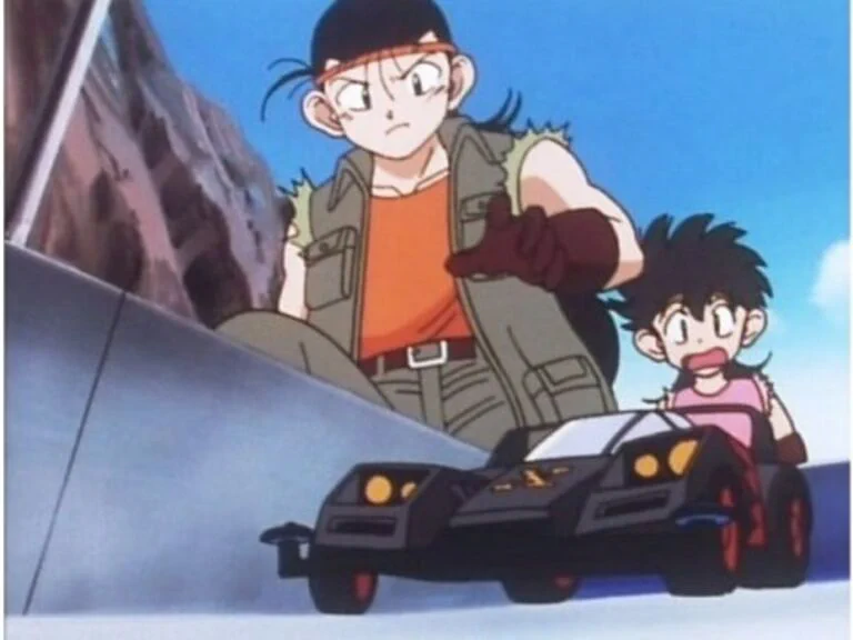 鷹羽リョウのアニメ版で同じこと思った。  