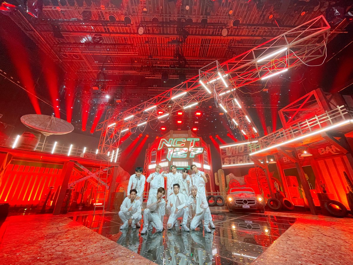 LEETAEYONGl's tweet photo. How was our today's comeback stage in Inkigayo? Knowing that it's been a while since the last time we did such a promotion for our songs, truly happy to be back on stage together 💚 https://t.co/HddGL73r8i