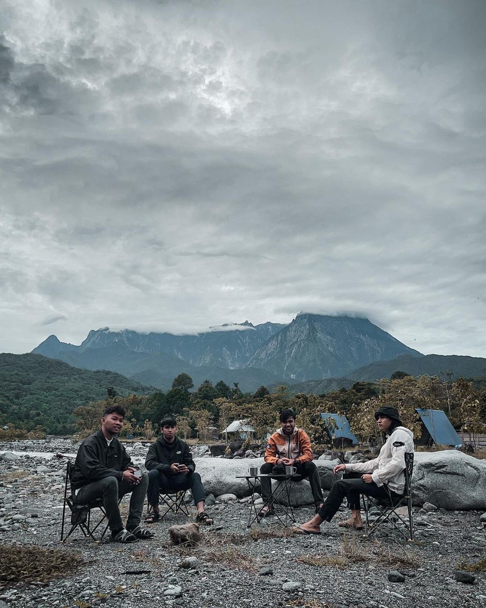 Friend make the world beautiful 🏕

📍 Nohutu Eco Tourism, Kg Melangkap, Kota Belud, Sabah

Photo by <a href="/kasmir_ms/">kas</a>

#exploresabah #KKCity