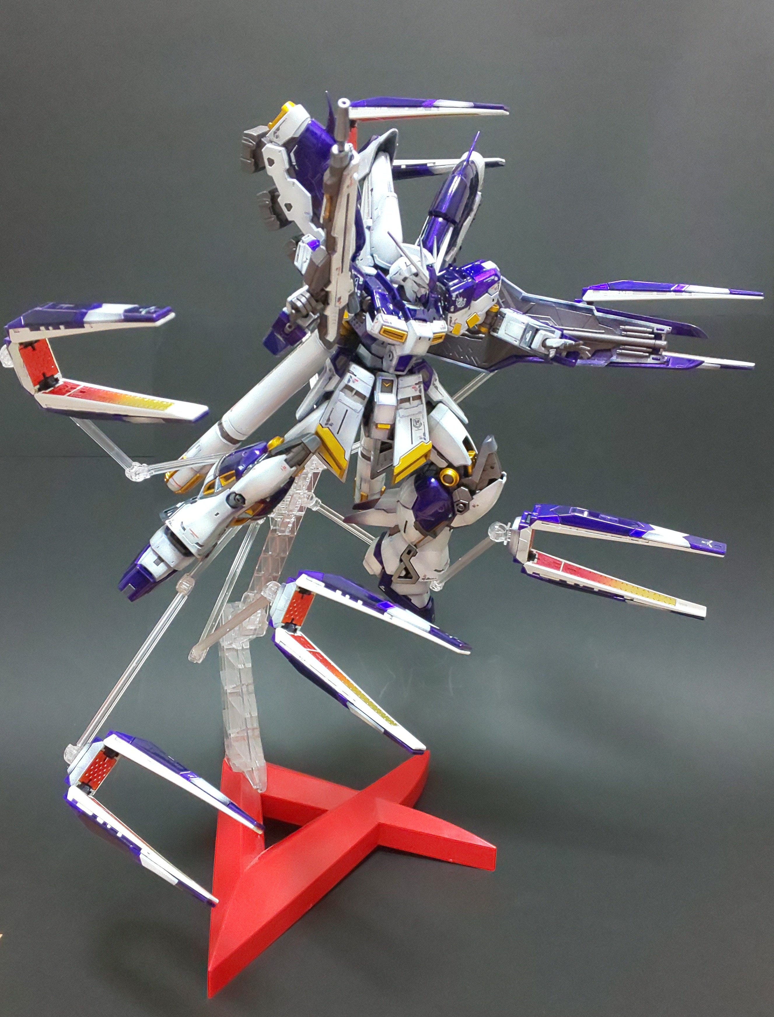 RG HI-ν ガンダム & ハイパーメガバズーカランチャー 【全塗装完成品】 RG HI-ν ガンダム & ハイパーメガバズーカランチャー 【全塗装