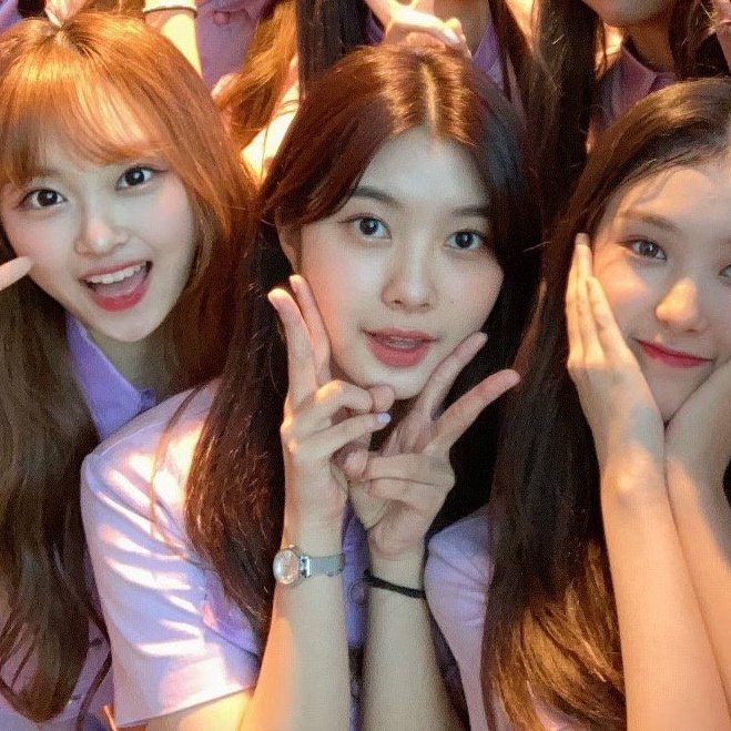 (🐿) แฟนๆคิดถึงดายอนกันมั้ยคะ ดายอนของเราน่ารักไม่เปลี่ยนเลย สองนิ้วสู้ตาย~✌🏻❤

#KCONTACTHI5 #KIMDAYEON #김다연 #GirlsPlanet999 #걸스플래닛999