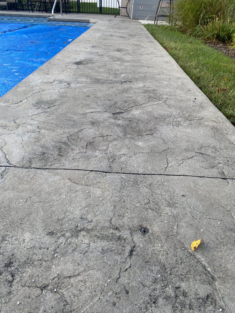 Ice_Hole_7's tweet photo. @TruGreen last time it was your rep dipping the hose in my pool so this time they switched to granular and still managed to get it all over my pool deck and in my pool. This shouldn’t be a hard concept for professionals… https://t.co/qLra1a2v9w