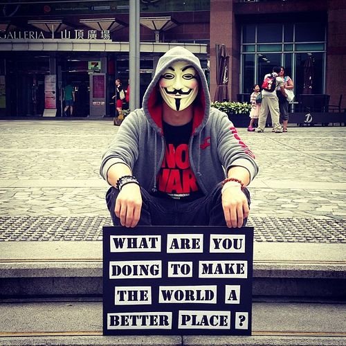 The true REVOLUTION begins in oneself, telling the #Truth that one feels and thinks, taking a step forward when you see any injustice in your day to day are the only acts that lead to the authentic #HumanRevolution.

#BeHuman 
#HumanRights 
#GlobalRevolution 
#Anonymous