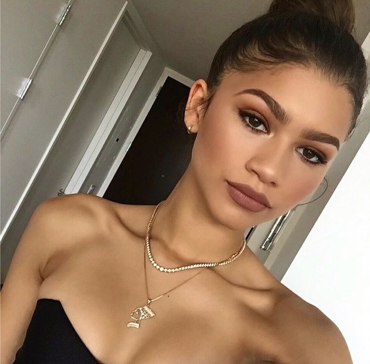 RT @vaneIIoki: zendaya at 18              tom holland at 18 https://t.co/eECsHLod89