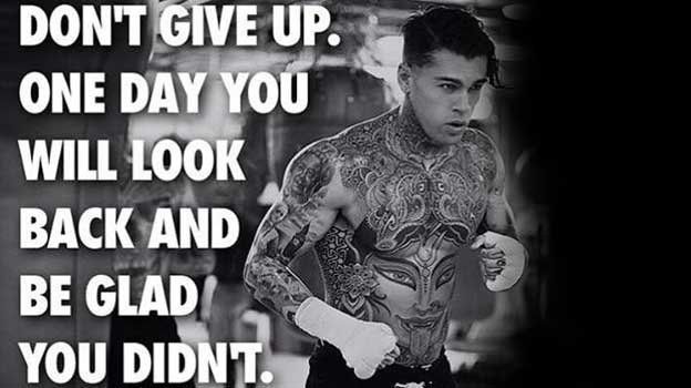 fearlessmotivat's tweet photo. DON'T GIVE UP! One day you will look back and be glad you didn't! #Nevergiveup #FearlessMotivation https://t.co/M0m8GcdMh3