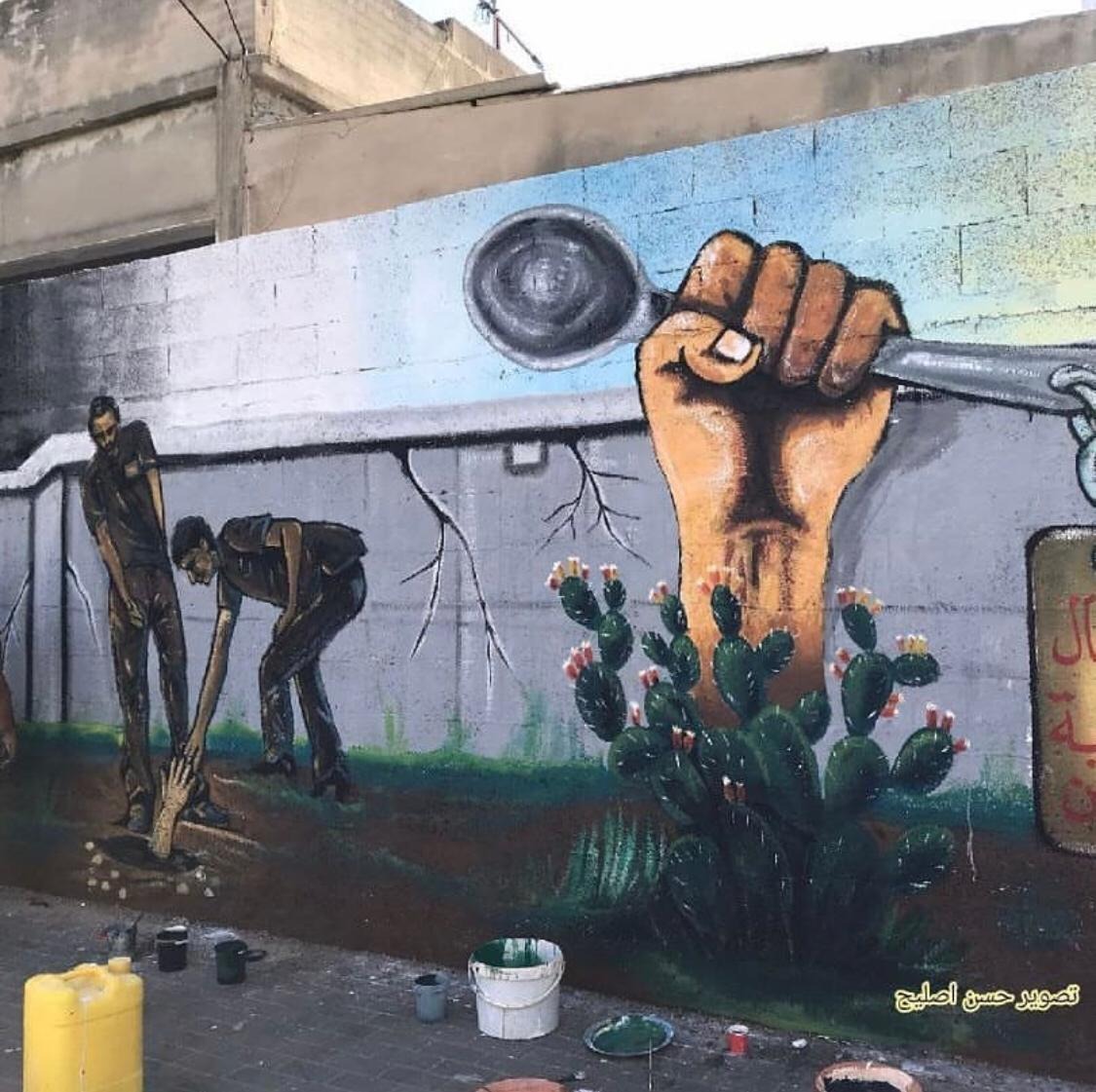 Pbi_Fr's tweet photo. Des #Palestiniens #avides de #liberté
Des artistes #palestiniens de #Gaza ont #peint des #murales en dédicace de l’#évasion héroïque de 6 prisonniers politiques palestiniens de la #prison israélienne de #Gilboa. https://t.co/XdxxMs8AwM