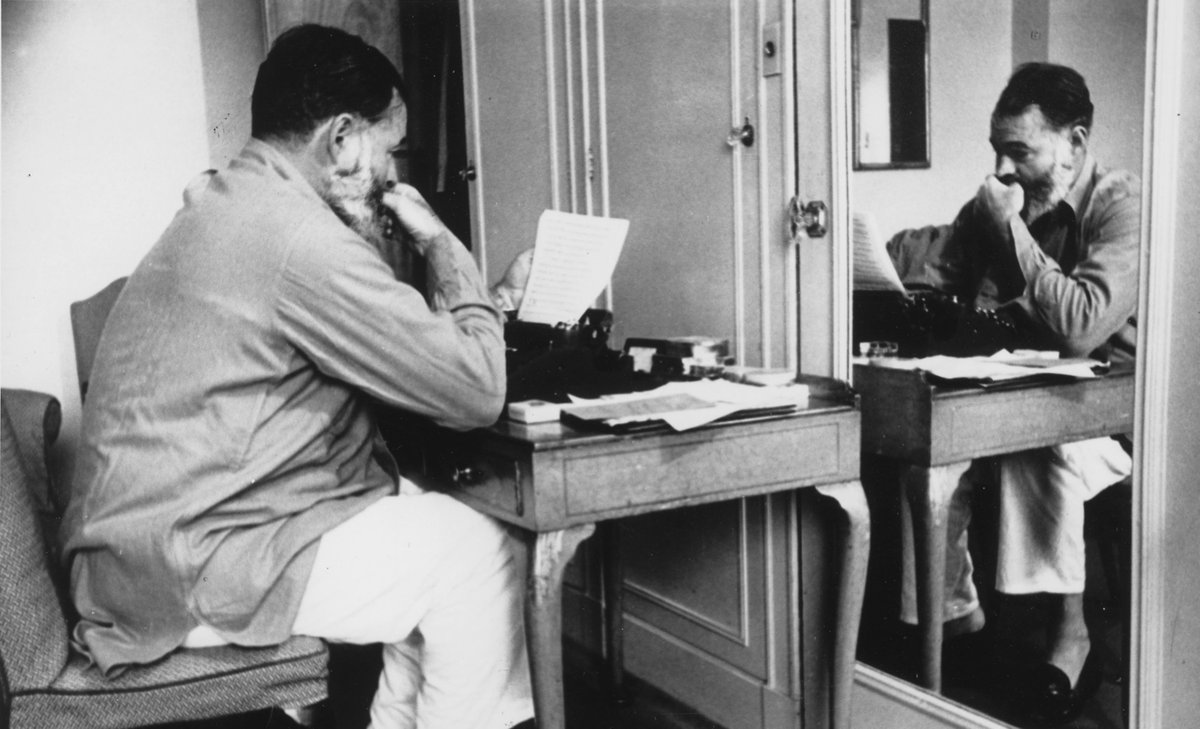 FrankFreudberg's tweet photo. “Write drunk, edit sober.” — Ernest Hemingway

#scriptchat #screenwriting #Screenwriters #ScriptMag  #filmmakers #nicholl #preWGA #WritingCommnunity 

I'm like two different people when writing vs. when revising.

How would you describe your mindset when writing vs. revising? https://t.co/5ncYlc4qkB